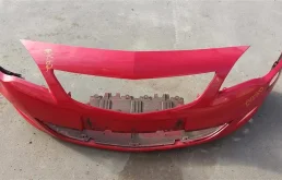 Бампер передний для Opel Astra 2016 года на фотографиях