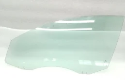 Стекло двери переднее левое для Volkswagen Passat 2011 года на фотографиях