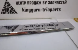 Накладка заднего бампера правая для Volkswagen Touareg 2007 года на фотографиях