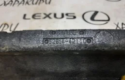 Абсорбер переднего бампера для Toyota RAV4 2016 года на фотографиях