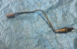 Лямбда-зонд (верхний) для Nissan X-Trail на фотографиях