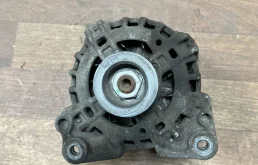 Генератор для Volkswagen Polo 2014 года на фотографиях