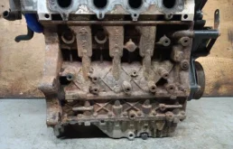 Двигатель без навесного для Vortex Estina на фотографиях