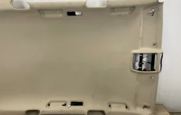 Обшивка крыши (потолок) для Volkswagen Touareg 2013 года на фотографиях