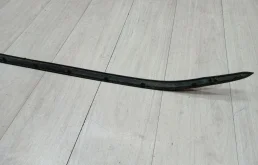 Отбойник капота для Kia Cerato 2018 года на фотографиях