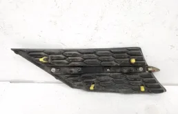 Решетка радиатора для Toyota RAV4 2013 года на фотографиях