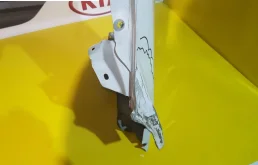 Крылья для Volkswagen Caddy 2003 года на фотографиях