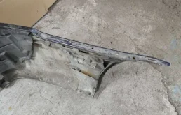 Бампер задний для Mercedes-Benz C class 2004 года на фотографиях