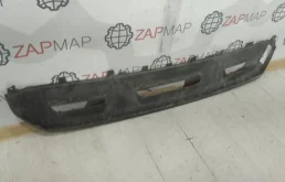 Спойлер переднего бампера для Audi Q8 на фотографиях