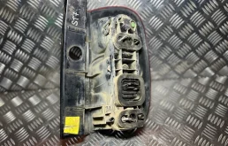 Фонарь левый для Renault Duster 2014 года на фотографиях