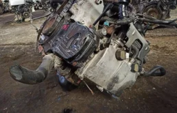 Двигатель для Subaru Legacy 2008 года на фотографиях