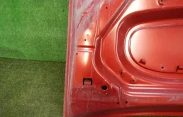 Капот для Renault Logan 2006 года на фотографиях