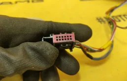 Стекла и зеркала для BMW 5er 2001 года на фотографиях