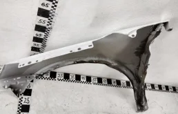 Крыло правое для Ford Explorer 2013 года на фотографиях