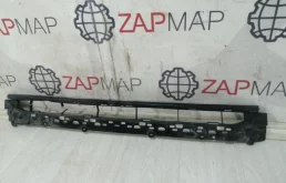 Решетка переднего бампера для Audi Q8 на фотографиях