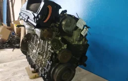 Двигатель без навесного для BMW 5er 1998 года на фотографиях