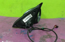 Стекла и зеркала для Volkswagen Tiguan 2014 года на фотографиях