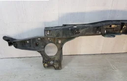 Панель радиатора (телевизор) для Porsche Cayenne 2017 года на фотографиях