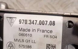 Рулевая колонка для Porsche Panamera 2015 года на фотографиях