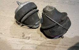 Подушка двигателя передняя левая нижняя для Volvo XC90 на фотографиях