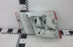 Фонарь внешний правый для Skoda Octavia 2013 года на фотографиях