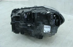 Фара правая для BMW X3 2019 года на фотографиях