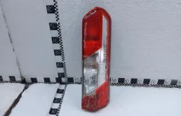Фонарь правый для Ford Transit 2013 года на фотографиях