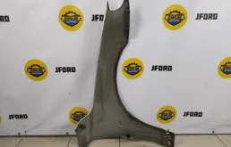 Крылья для Volvo S80 2015 года на фотографиях