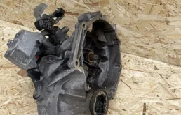 АКПП для Volkswagen Golf 2014 года на фотографиях