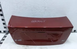 Крышка багажника для Volvo S40 2012 года на фотографиях