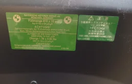 Капот для BMW 5er 2006 года на фотографиях