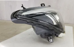 Фара правая для Infiniti QX 2020 года на фотографиях