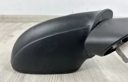 Зеркало заднего вида (в салоне) для Volkswagen Touareg 2013 года на фотографиях