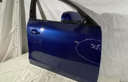 Дверь передняя левая для Audi A4 2011 года на фотографиях