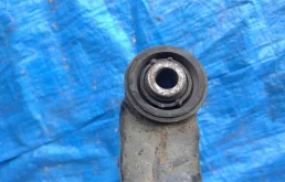 Качающийся рычаг правый для Nissan Teana на фотографиях