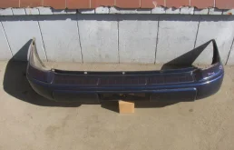 Бампер задний для Subaru Forester 1999 года на фотографиях