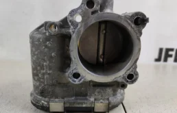 Дроссельная заслонка для Ford Focus 2014 года на фотографиях