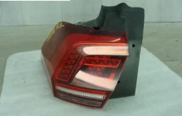 Фонарь внешний левый для Volkswagen Tiguan 2016 года на фотографиях