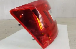 Фонарь левый для Skoda Octavia 2009 года на фотографиях