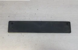 Накладка под номер для Hyundai Tucson 2021 года на фотографиях