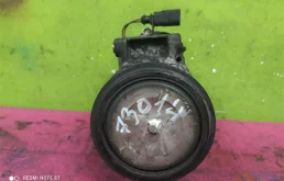 Компрессор кондиционера для Audi A4 2005 года на фотографиях