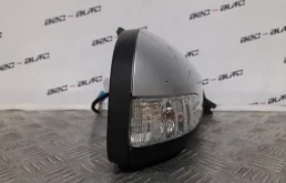 Стекла и зеркала для Volvo S40 2012 года на фотографиях