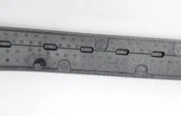 Абсорбер переднего бампера для Nissan X-Trail 2008 года на фотографиях