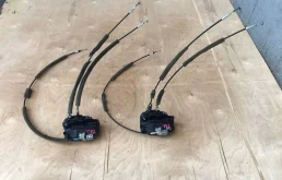 Замок передней левой двери для Nissan X-Trail 2018 года на фотографиях