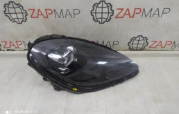 Фара правая для Porsche Macan 2015 года на фотографиях