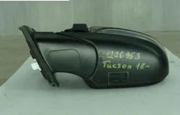 Стекла и зеркала для Hyundai Tucson 2015 года на фотографиях