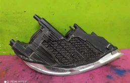 Фары для Skoda Octavia 2004 года на фотографиях