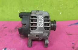 Генератор для Skoda Fabia 2005 года на фотографиях