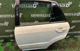 Дверь задняя левая для Lexus RX 2004 года на фотографиях