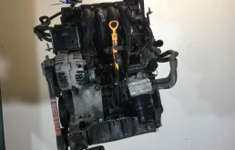 Двигатель для Skoda Octavia 1997 года на фотографиях